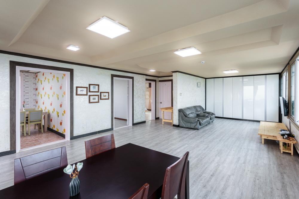 Jeju Wayo Pension Екстер'єр фото
